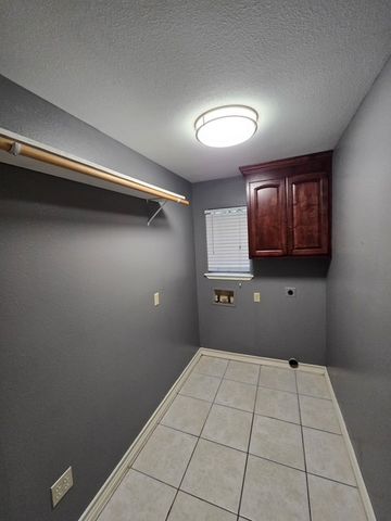 9318 Moon Beam, Corpus Christi, TX 78409