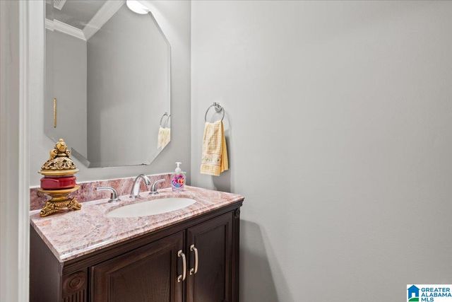 560 BLACKBERRY GLENN, Springville, AL 35146