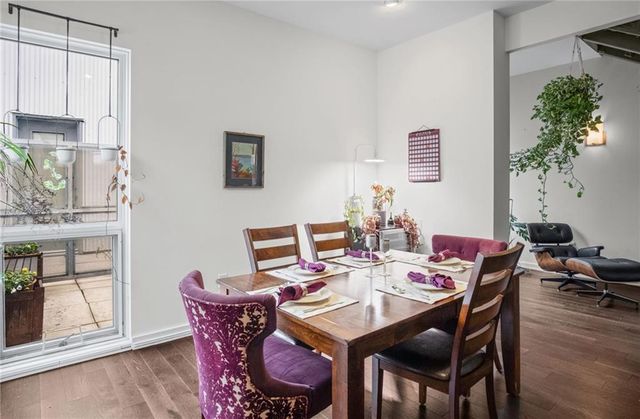 1605 Summit Street, Kansas City, MO 64108