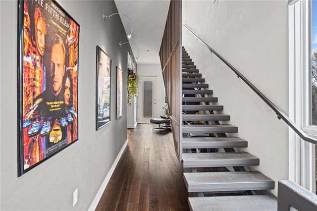 1605 Summit Street, Kansas City, MO 64108