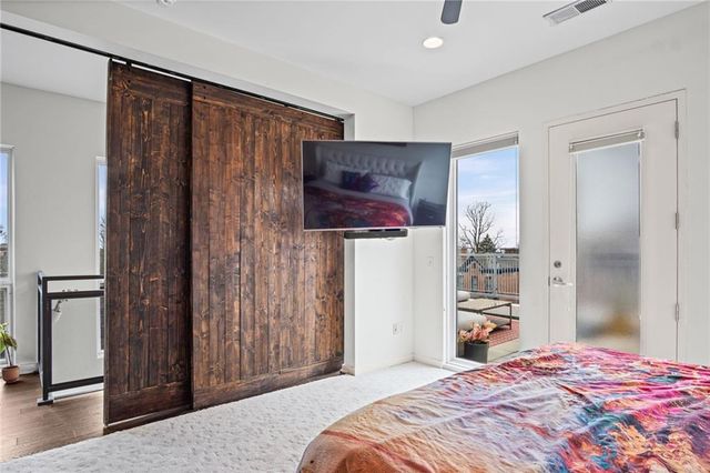 1605 Summit Street, Kansas City, MO 64108