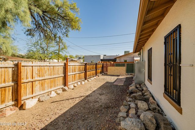 1130 E Florita Street, Tucson, AZ 85719