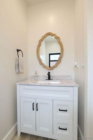 1686-88 Gecko Road, Vista, CA 92083