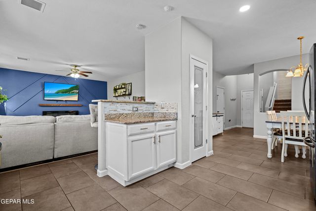 5012 COPPER RANCH Avenue, El Paso, TX 79934