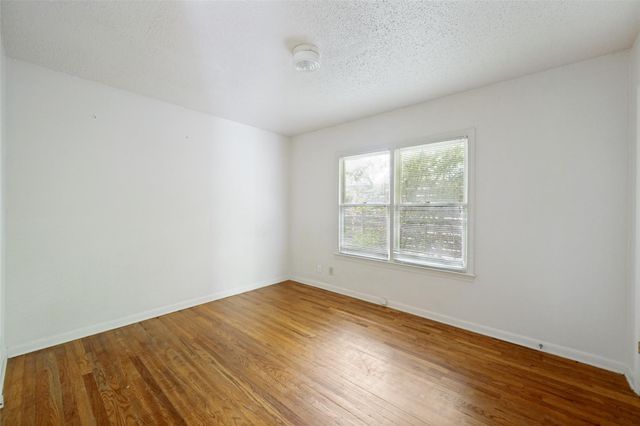 209 Woodward ST, Austin, TX 78704