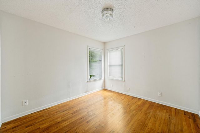 209 Woodward ST, Austin, TX 78704