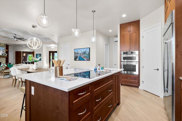 61649 Hosmer Lake Drive, Bend, OR 97702