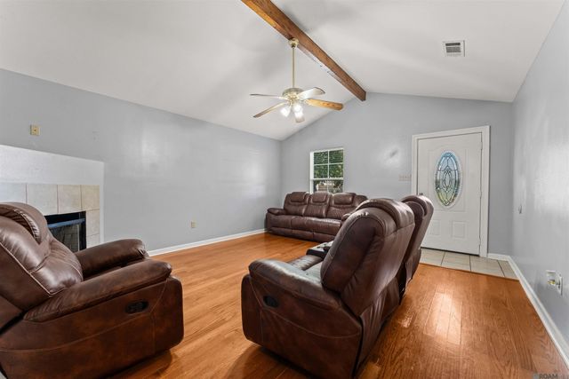 3290 Adams St, Baker, LA 70714