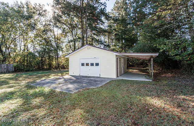2148 Acorn Hill Road, Tarboro, NC 27886