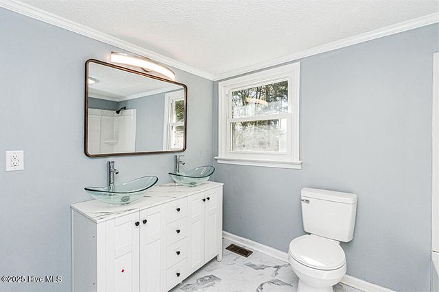 2148 Acorn Hill Road, Tarboro, NC 27886