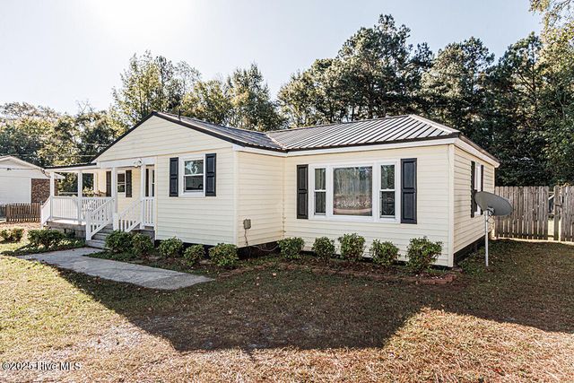2148 Acorn Hill Road, Tarboro, NC 27886