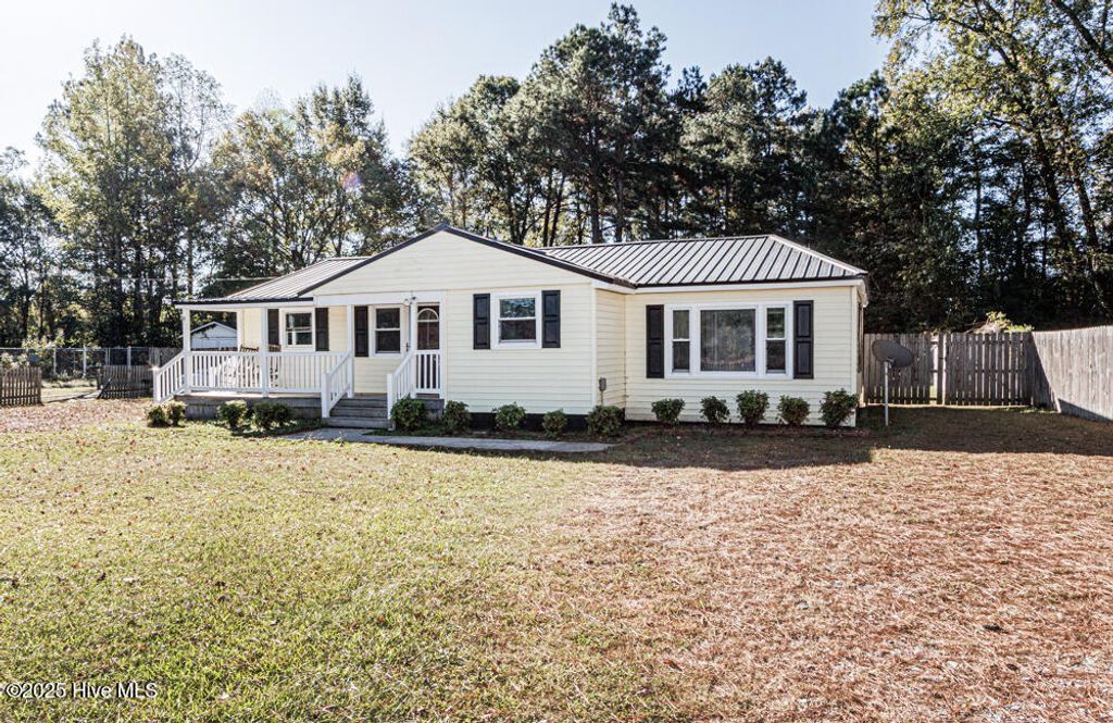2148 Acorn Hill Road, Tarboro, NC 27886
