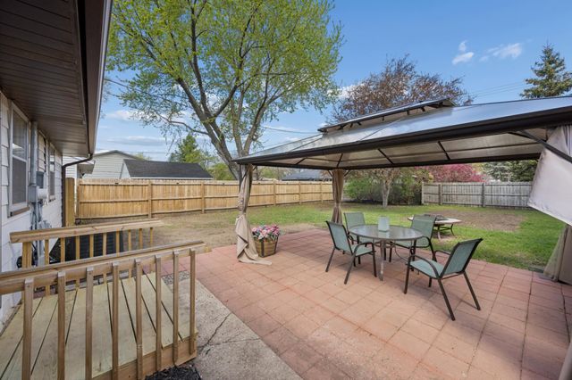 5322 53rd Avenue N, Crystal, MN 55429