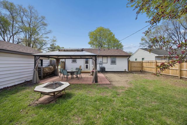 5322 53rd Avenue N, Crystal, MN 55429