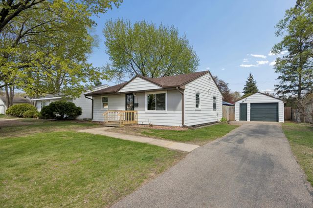 5322 53rd Avenue N, Crystal, MN 55429