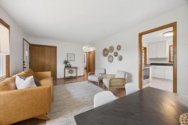 5322 53rd Avenue N, Crystal, MN 55429