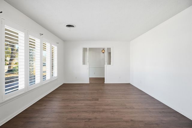 5217 27th Street, Lubbock, TX 79407