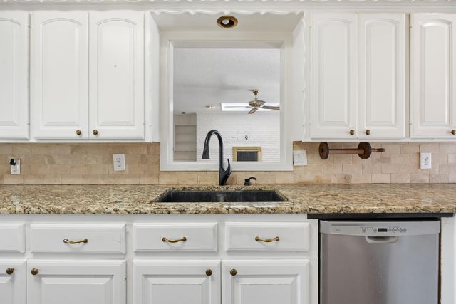 5217 27th Street, Lubbock, TX 79407