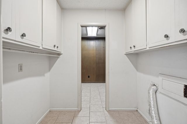 5217 27th Street, Lubbock, TX 79407