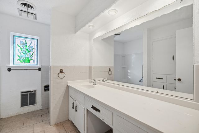 5217 27th Street, Lubbock, TX 79407