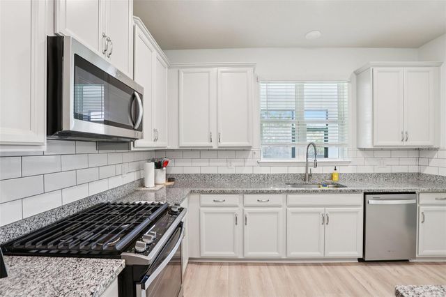 6113 SEA AIR DRIVE, Apollo Beach, FL 33572