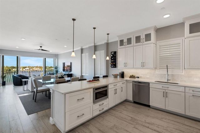 501 TAMIAMI TRAIL N 402, Venice, FL 34285