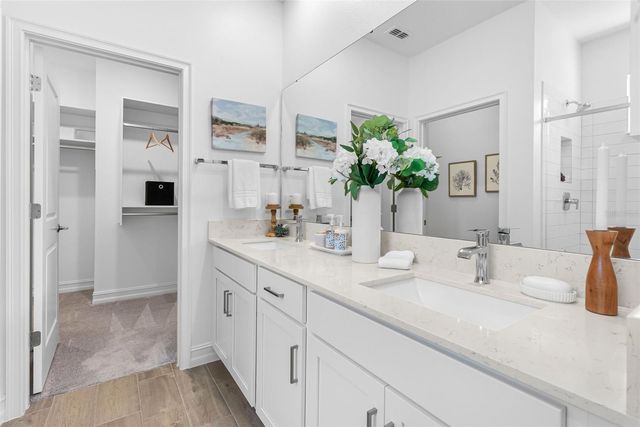 18178 SERENE LAKE LOOP, Lutz, FL 33548