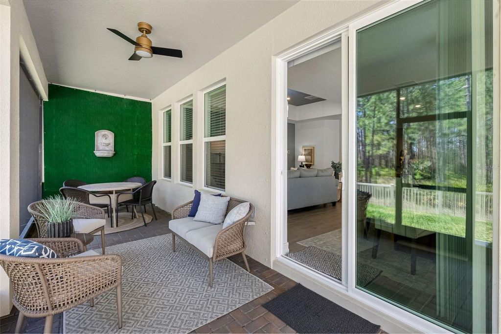 Image 32 of property listing at 18178 SERENE LAKE LOOP, Lutz, FL 33548