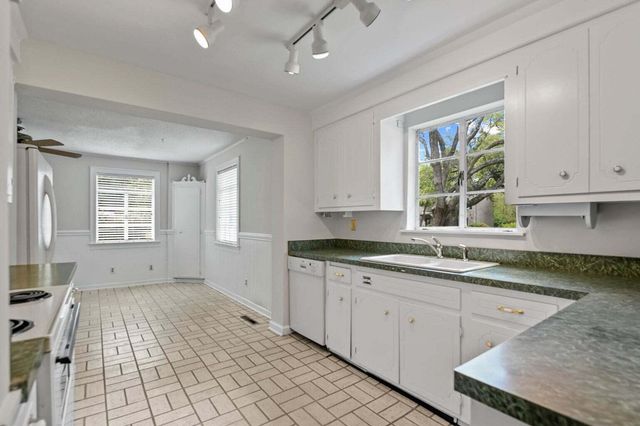 1663 Pinckney Park Drive, Charleston, SC 29407