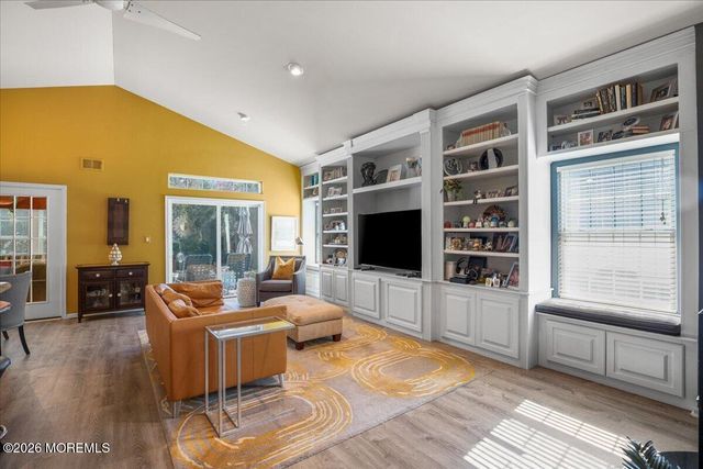 122 Orleans Road, Monroe, NJ 08831
