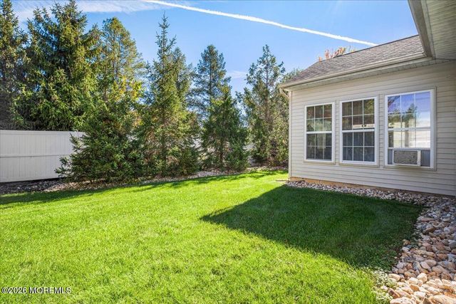 122 Orleans Road, Monroe, NJ 08831
