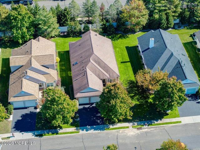 122 Orleans Road, Monroe, NJ 08831