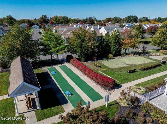 122 Orleans Road, Monroe, NJ 08831