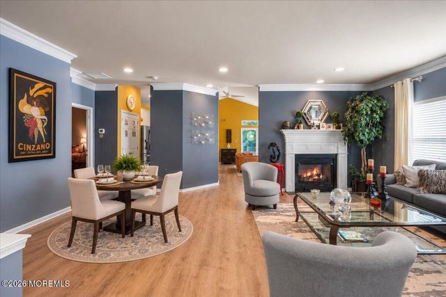 122 Orleans Road, Monroe, NJ 08831