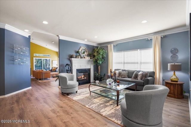 122 Orleans Road, Monroe, NJ 08831