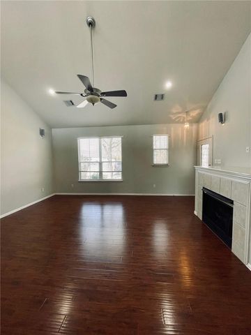 161 Strawn, Kyle, TX 78640