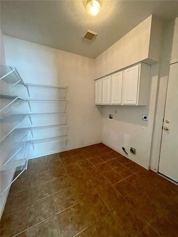 161 Strawn, Kyle, TX 78640