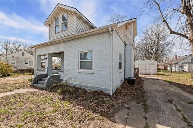 2104 S Norwood Avenue, Independence, MO 64052
