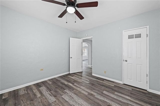 2104 S Norwood Avenue, Independence, MO 64052