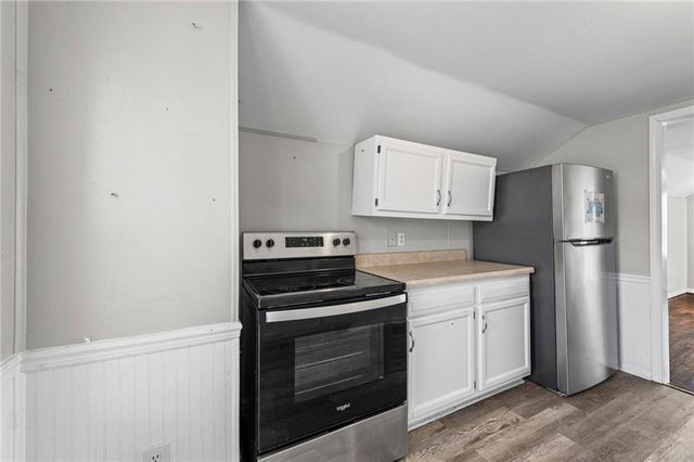 2104 S Norwood Avenue, Independence, MO 64052