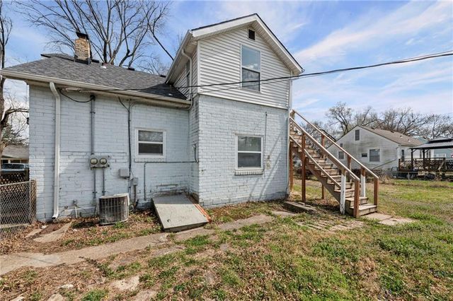2104 S Norwood Avenue, Independence, MO 64052