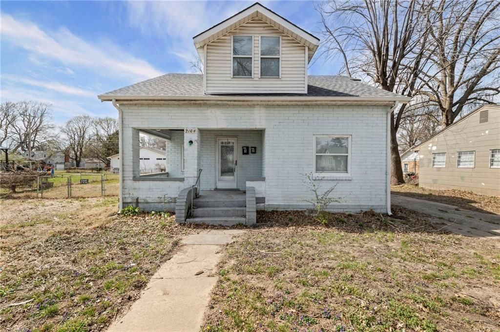 2104 S Norwood Avenue, Independence, MO 64052
