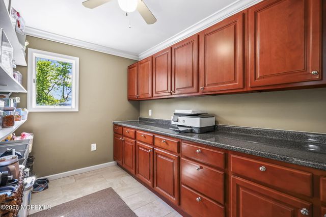 52 Hibernia Way, Freehold, NJ 07728