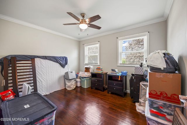 52 Hibernia Way, Freehold, NJ 07728