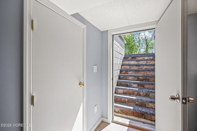52 Hibernia Way, Freehold, NJ 07728