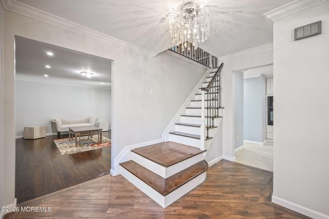 52 Hibernia Way, Freehold, NJ 07728