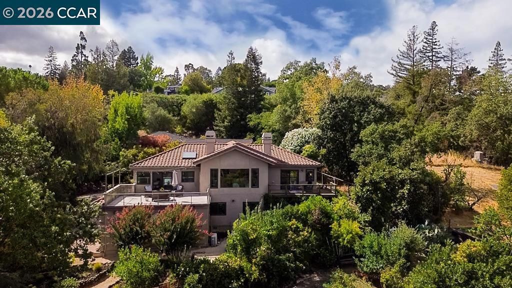 Image 58 of property listing at 800 Hamilton Dr, Pleasant Hill, CA 94523