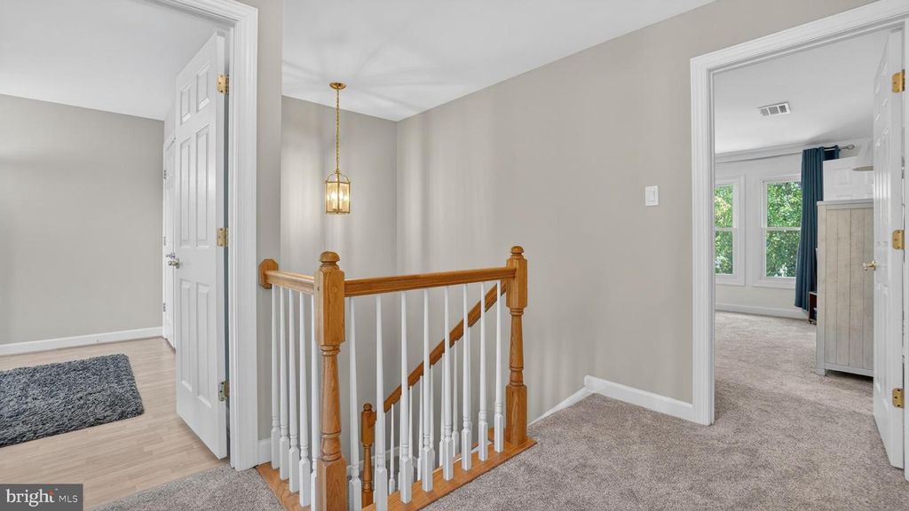 Image 25 of property listing at 2812 BRITE CT, Crofton, MD 21114