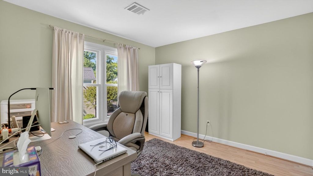 Image 36 of property listing at 2812 BRITE CT, Crofton, MD 21114