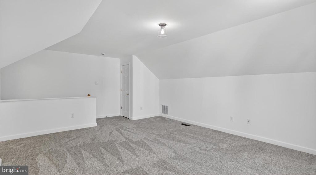 Image 42 of property listing at 2812 BRITE CT, Crofton, MD 21114